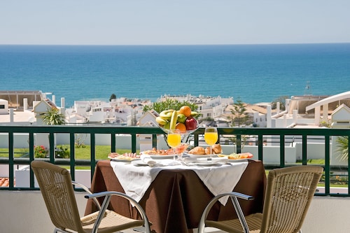 Cerro Mar Atlantico & Cerro Mar Garden