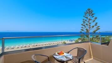 Deluxe Apartment, Sea View (Beachfront Wing) | Outdoor dining | 2 restaurants; breakfast, lunch, dinner and brunch served