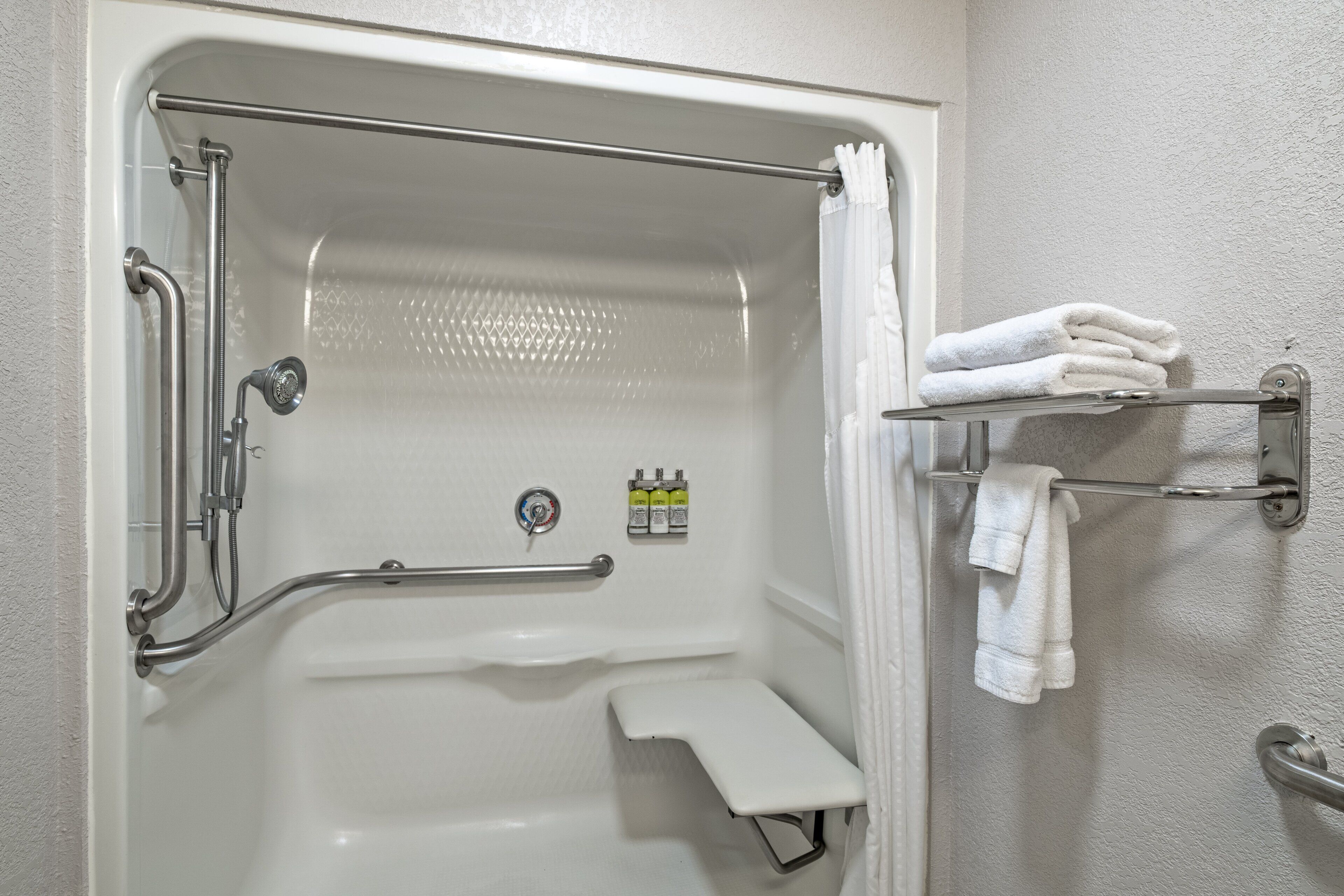 1 bedroom, desk, laptop workspace, blackout curtains