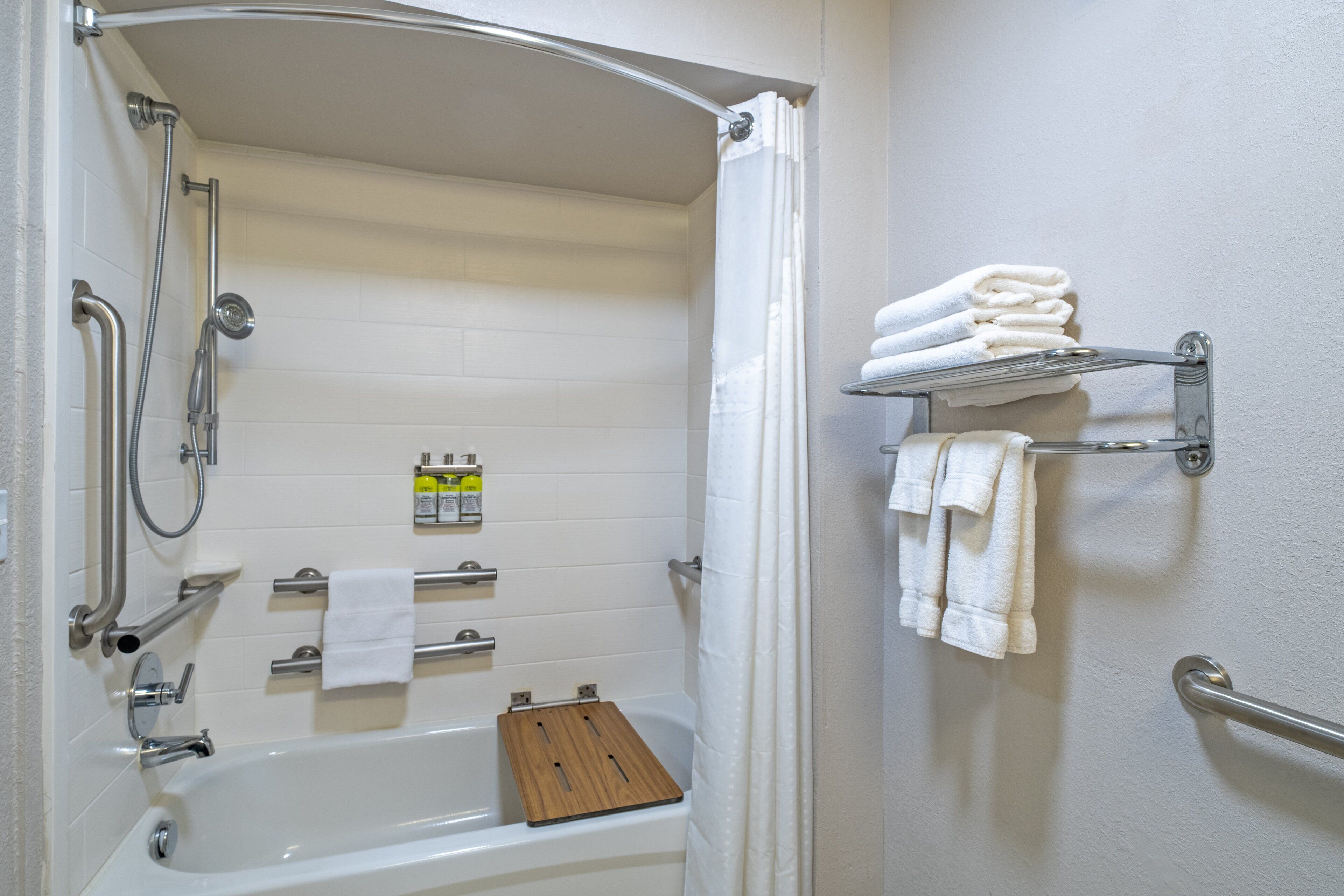 1 bedroom, desk, laptop workspace, blackout curtains