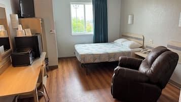 Kostenloses WLAN, Bettwäsche, Wecker, Rollstuhlgeeignet