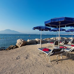 Private beach, sun loungers, beach umbrellas, beach towels