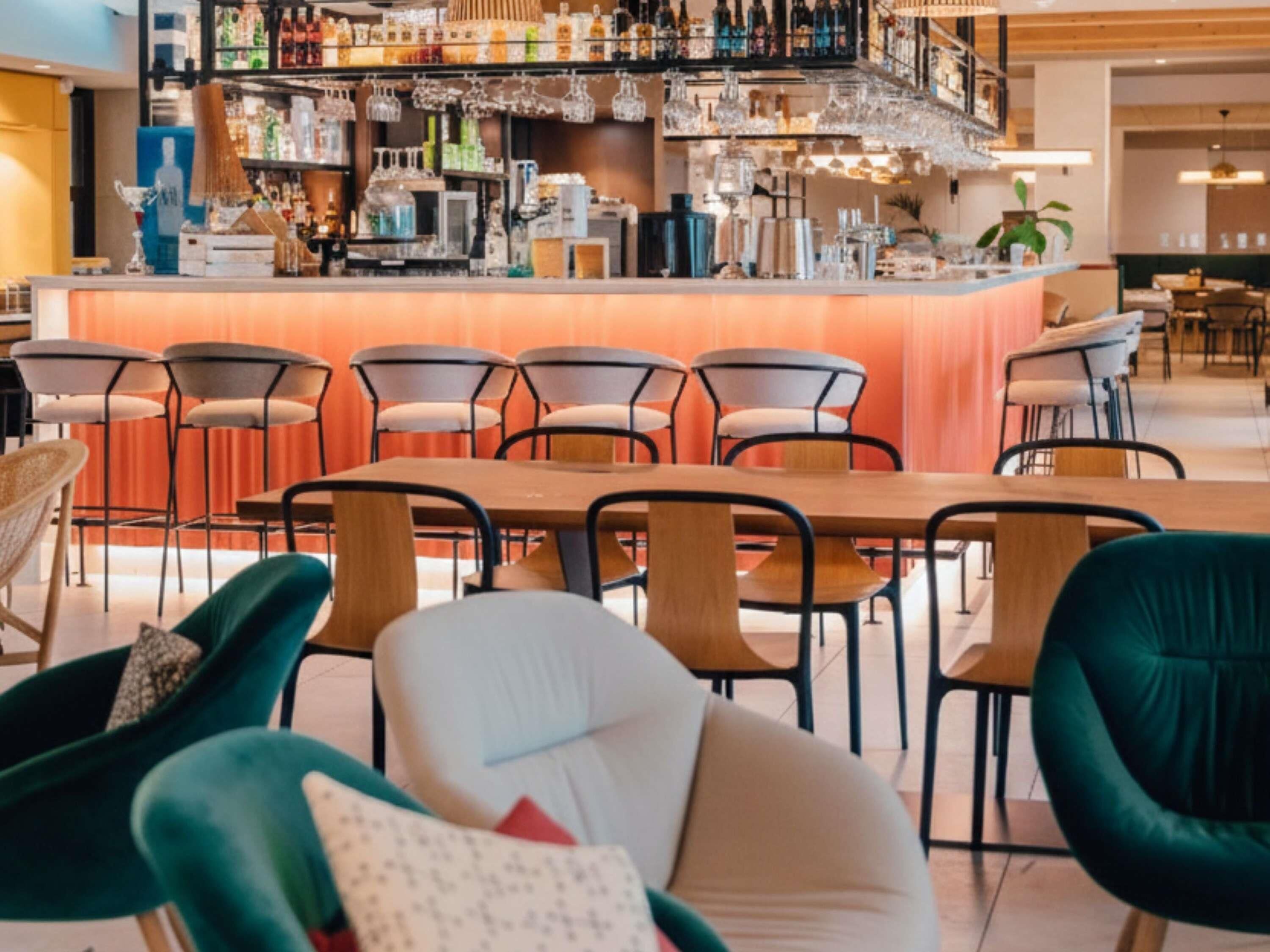 Lunch and dinner served, Regional cuisine