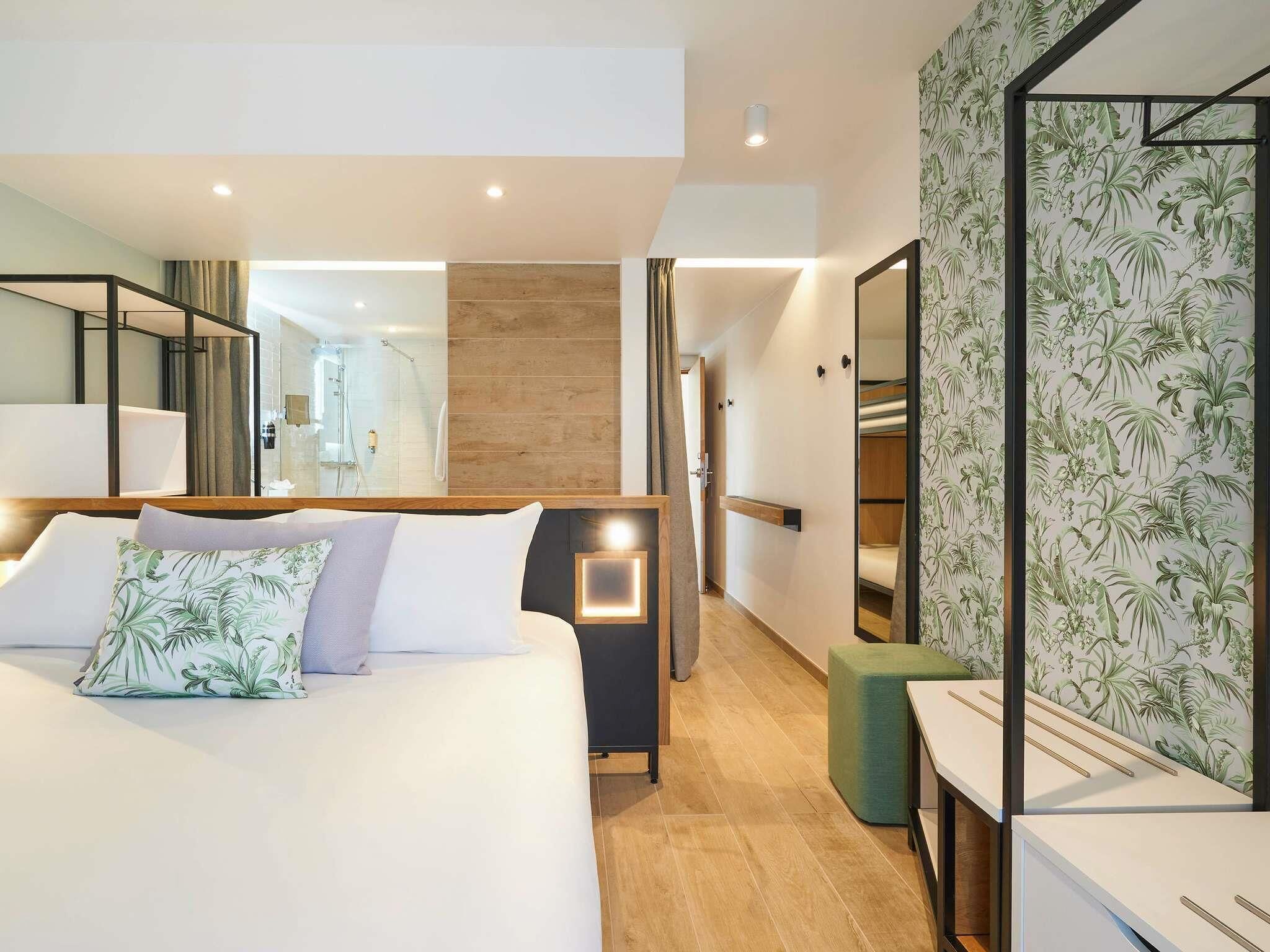 Classic Room, Multiple Beds, Balcony | Hypo-allergenic bedding, in-room safe, desk, blackout drapes