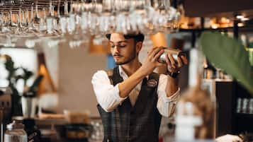 Bar (in der Unterkunft)