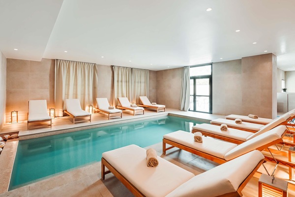 Seasonal outdoor pool, cabanas (surcharge), pool umbrellas