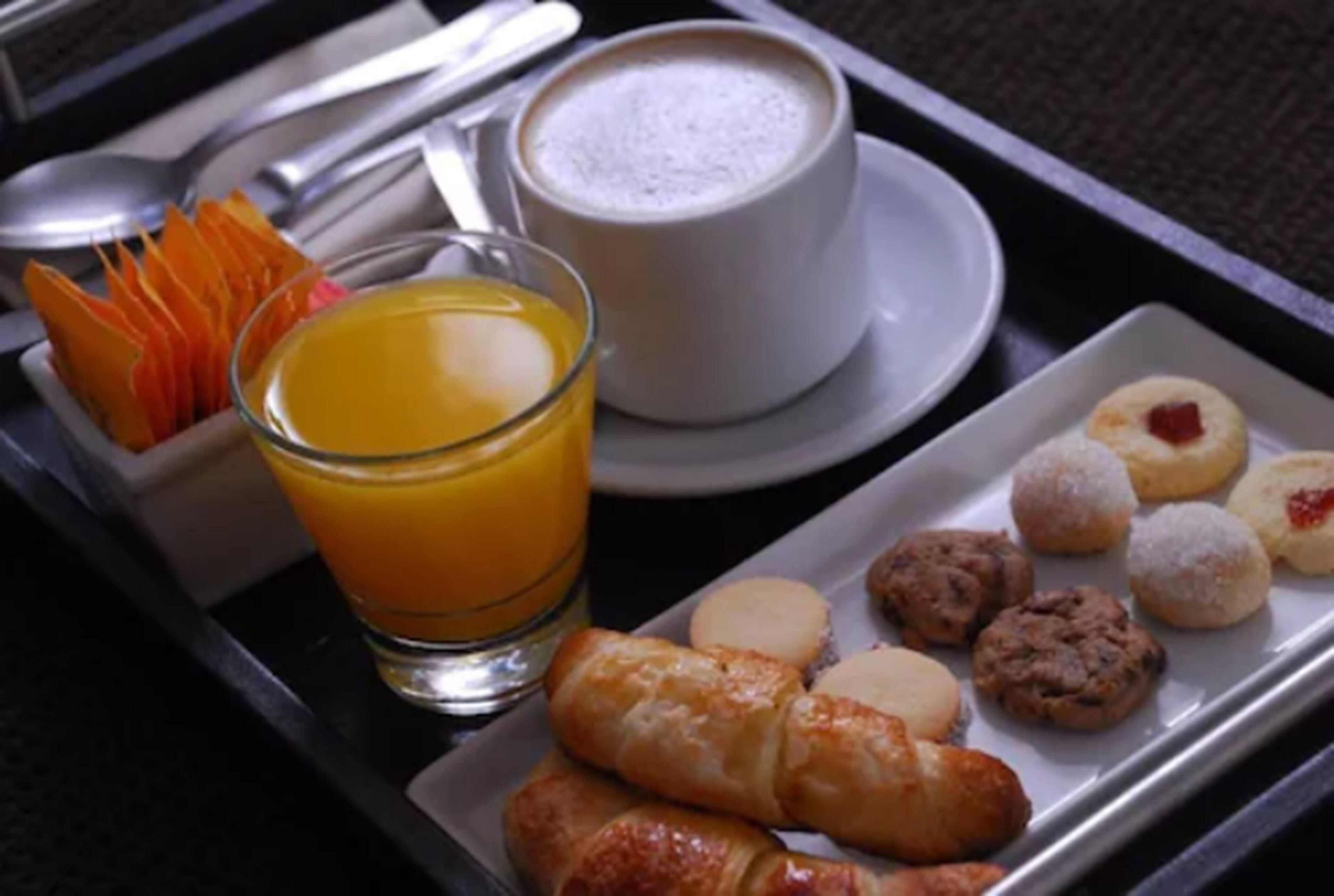 breakfast and lunch served