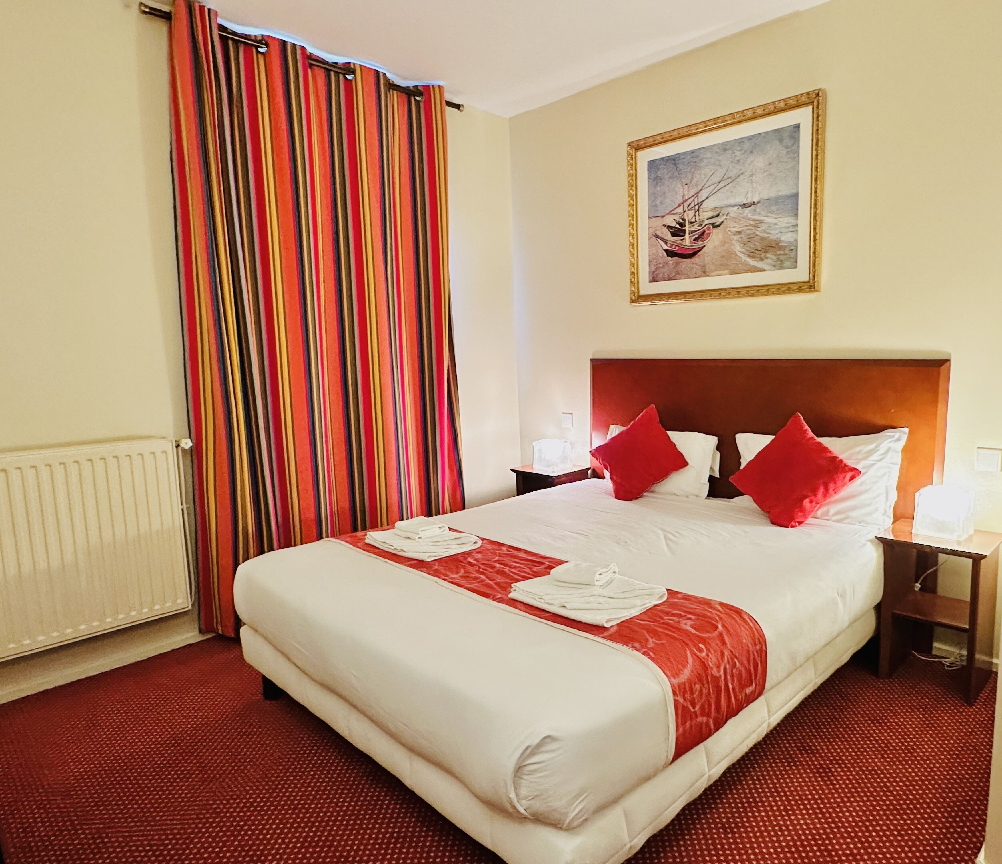 Photo - Hotel Bellevue Montmartre