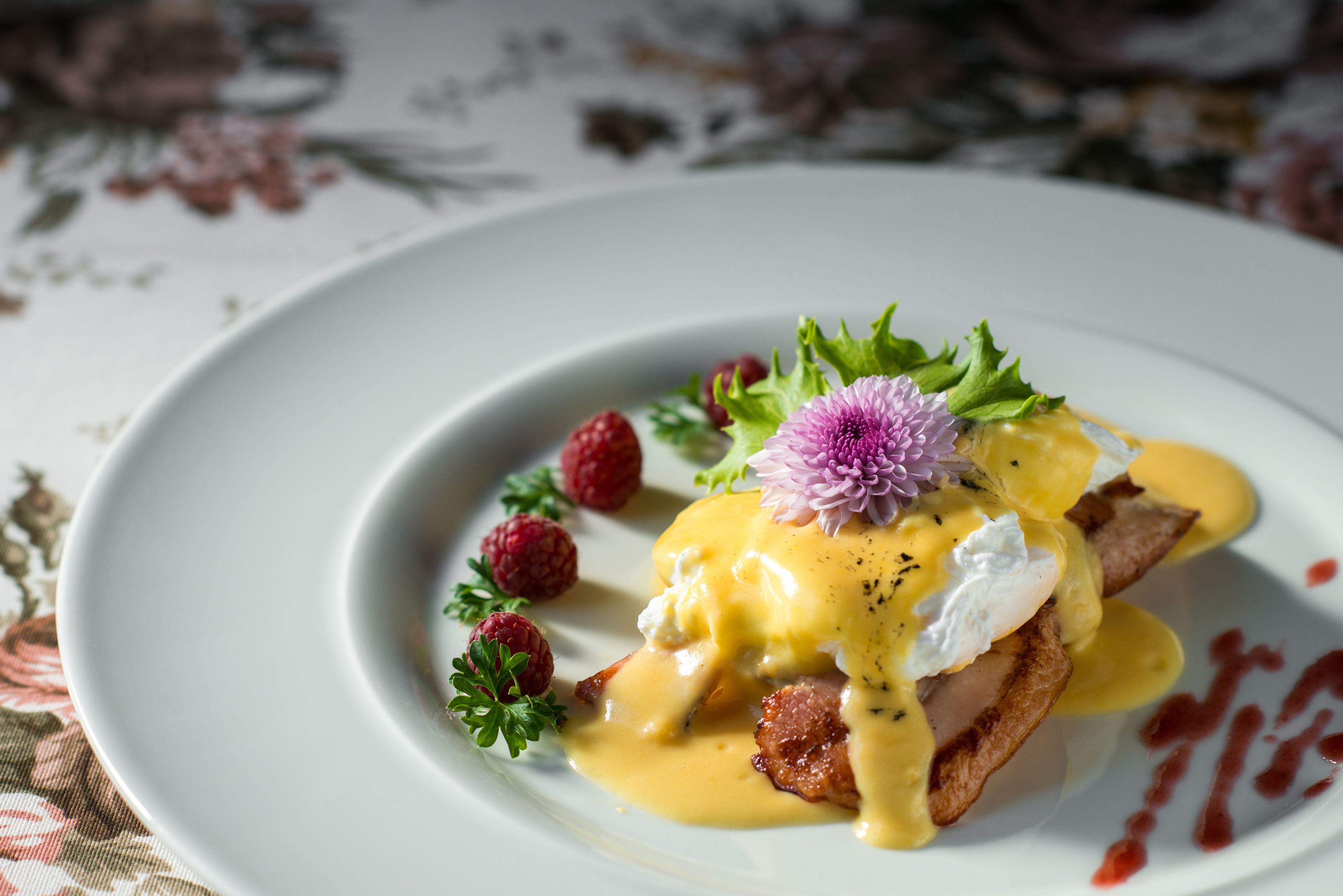 daily cooked-to-order breakfast (bgn 20 per person)