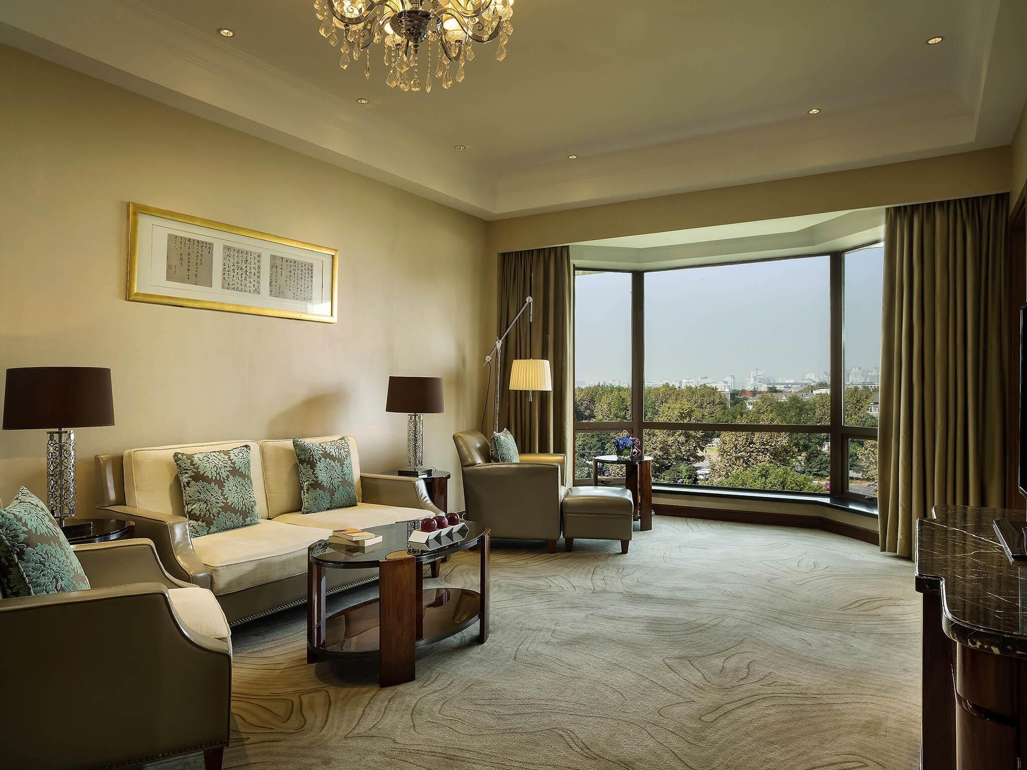 Suite, 1 King Bed (Prestige)
