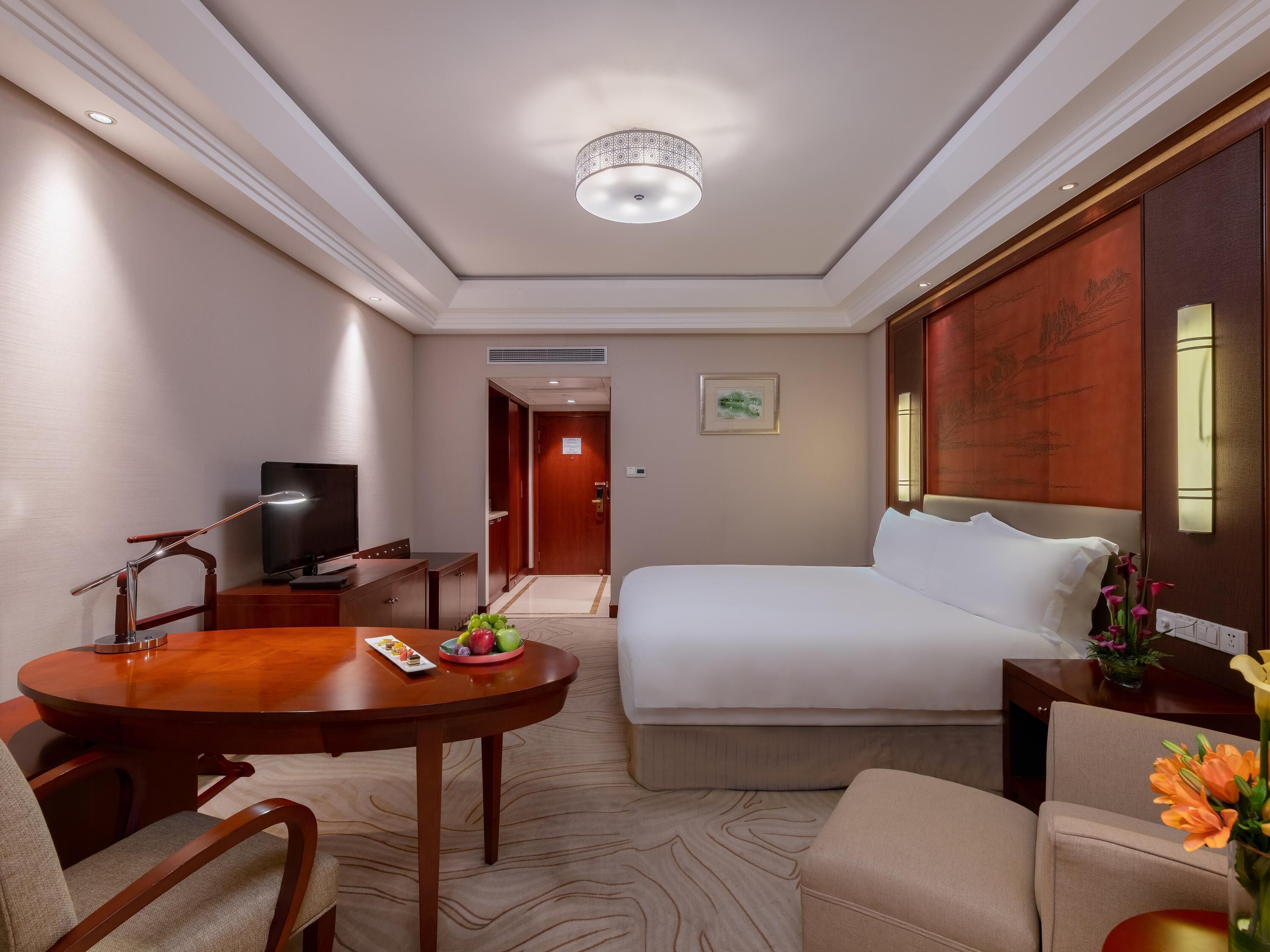 Superior-Zimmer, 1 King-Bett | 1 Schlafzimmer, hochwertige Bettwaren, Daunenbettdecken, Minibar