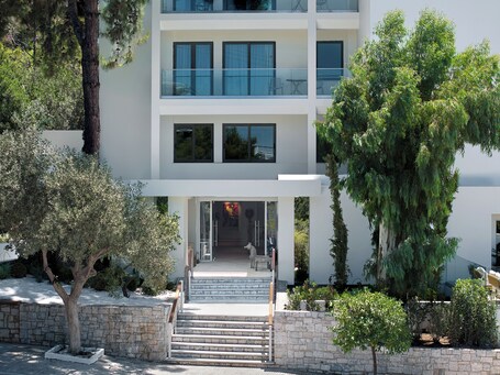 The Roc Club - Image 5