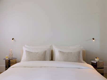 The Roc Club - Image 63