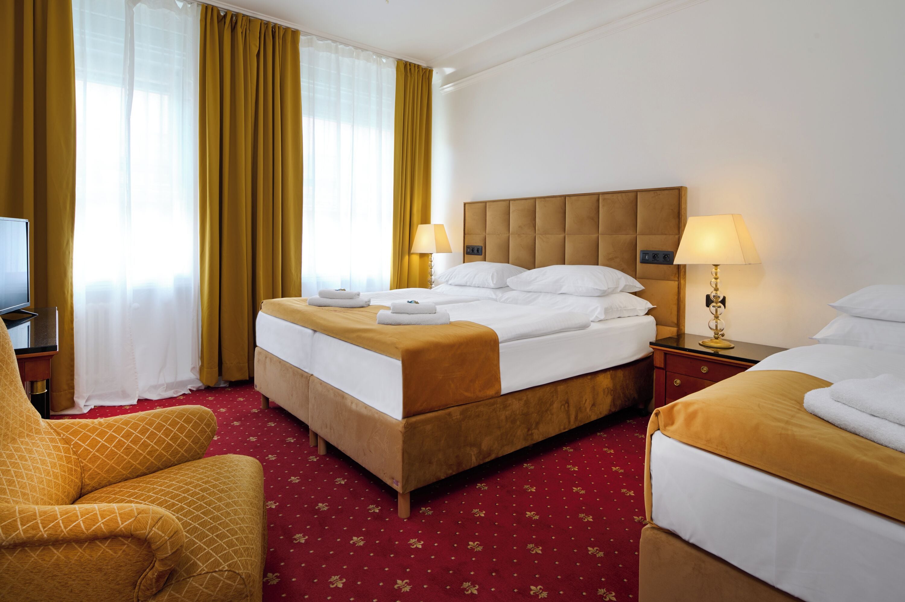 Chambre Familiale (5 people) | Coffres-forts dans les chambres, rideaux occultants