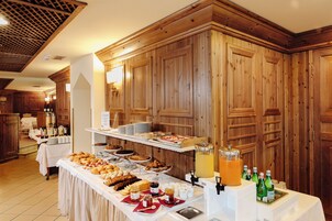 Se sirven desayunos, almuerzos y cenas