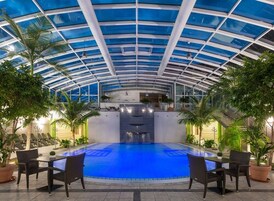 Couples treatment rooms, body treatments, body wraps, body scrubs