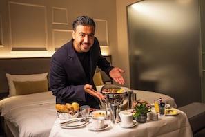 Restauration dans la chambre