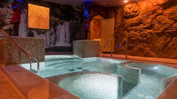 Körperbehandlungen, Ganzkörperwickelbehandlung, Körperpeelings