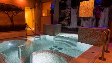 Körperbehandlungen, Ganzkörperwickelbehandlung, Körperpeelings