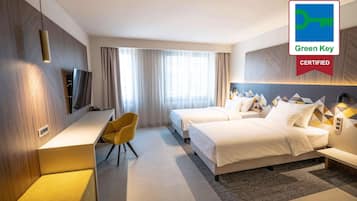 1 bedroom, minibar, in-room safe, blackout curtains