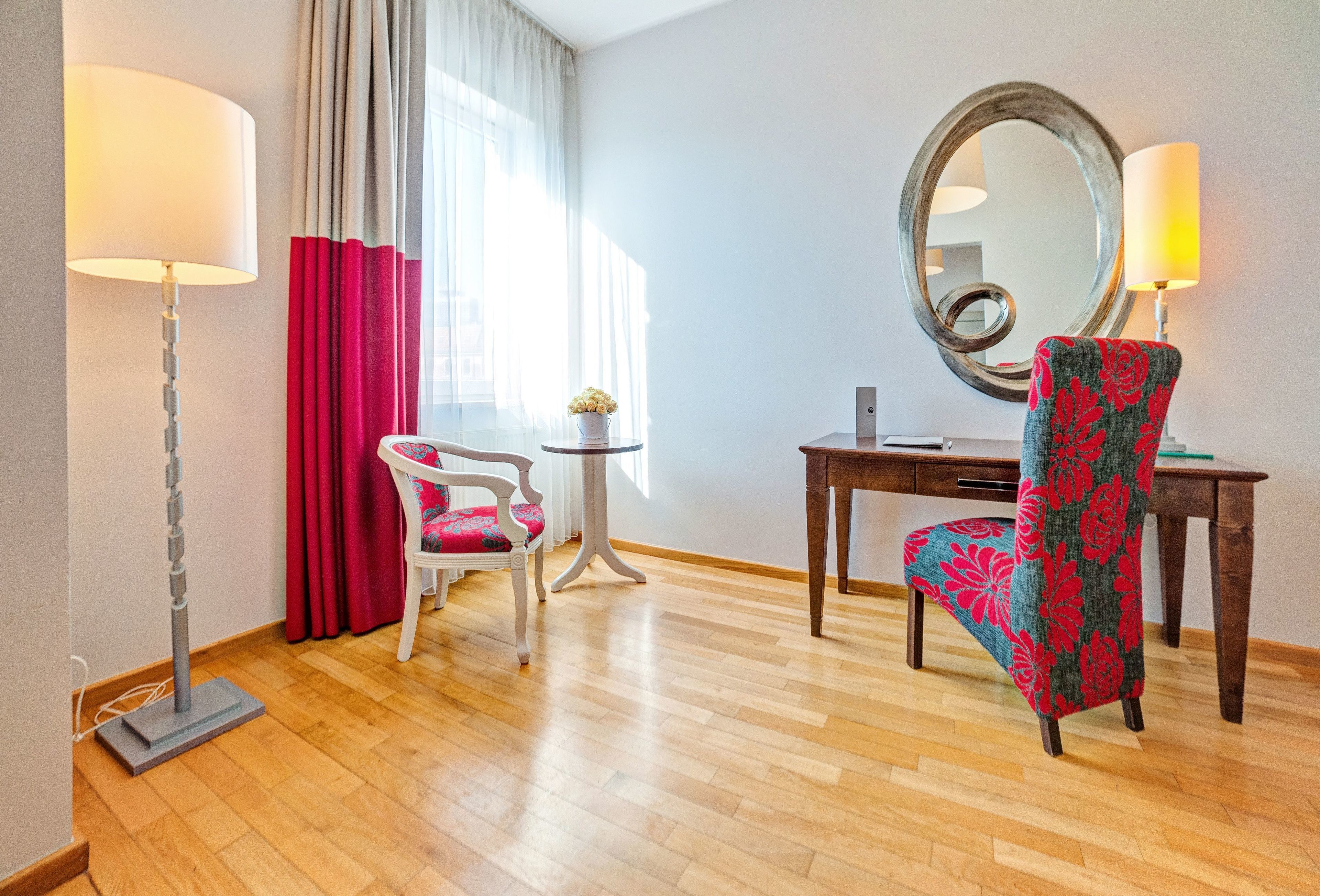 superior room, 1 bedroom | hypo-allergenic bedding, in-room safe, desk, laptop workspace