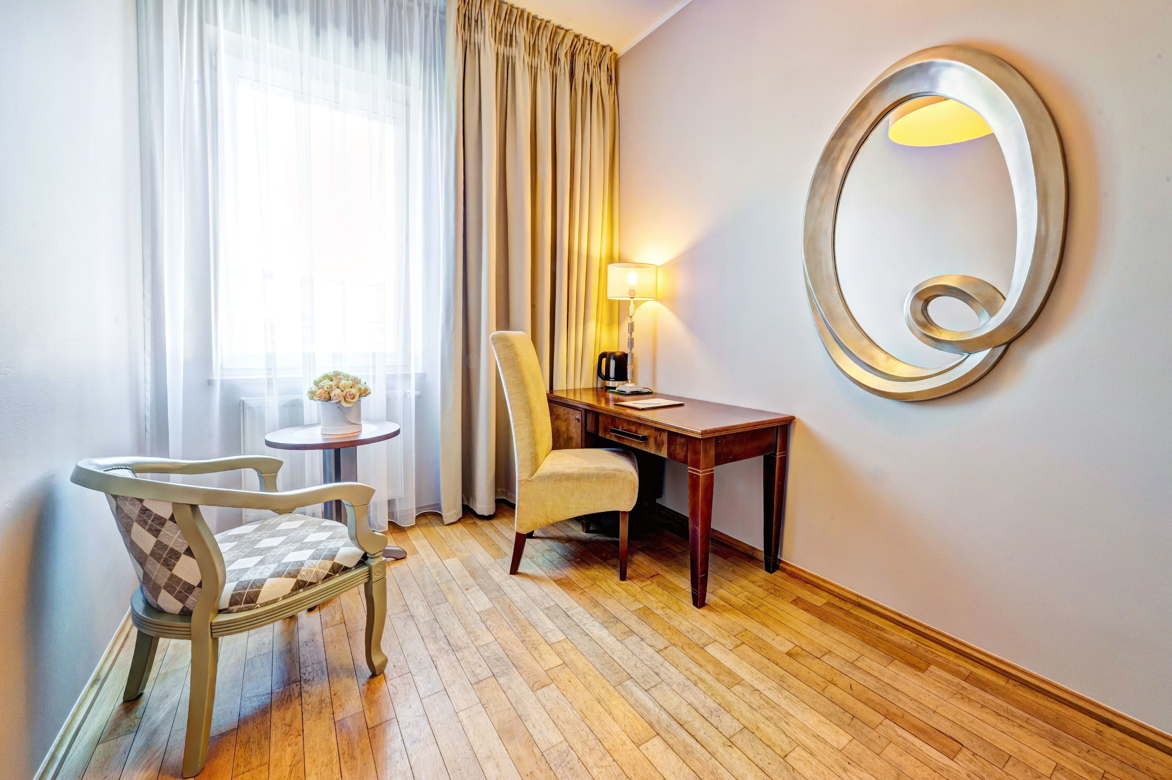 superior room, 1 bedroom | hypo-allergenic bedding, in-room safe, desk, laptop workspace