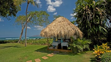 Lichaamsbehandelingen, hotstone-massages, diepe bindweefselmassages