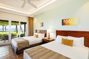 Sunset Ocean View Queen Beds | Literie de qualité supérieure, minibar, coffres-forts dans les chambres