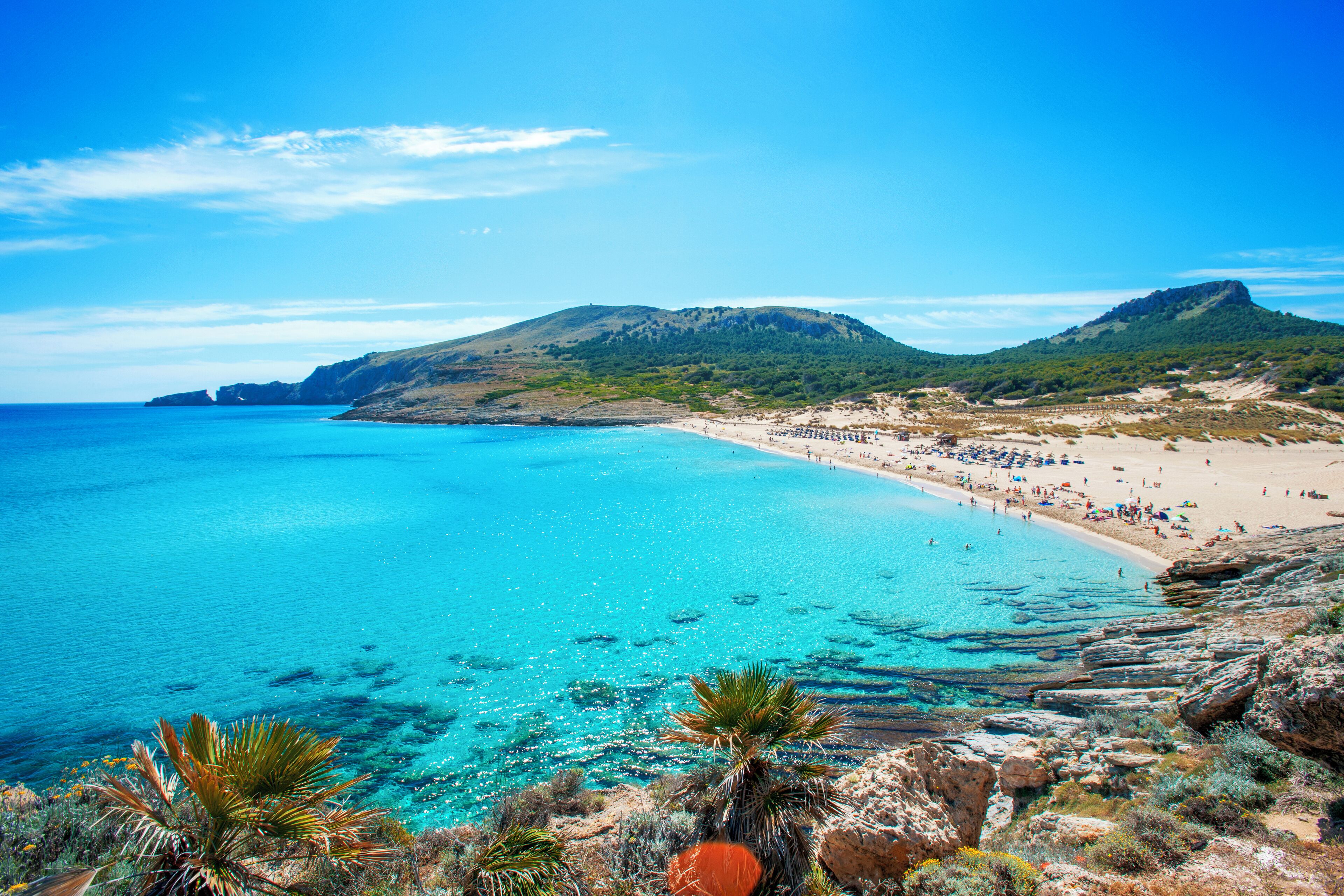 Ubicación cercana a la playa, toallas de playa y submarinismo