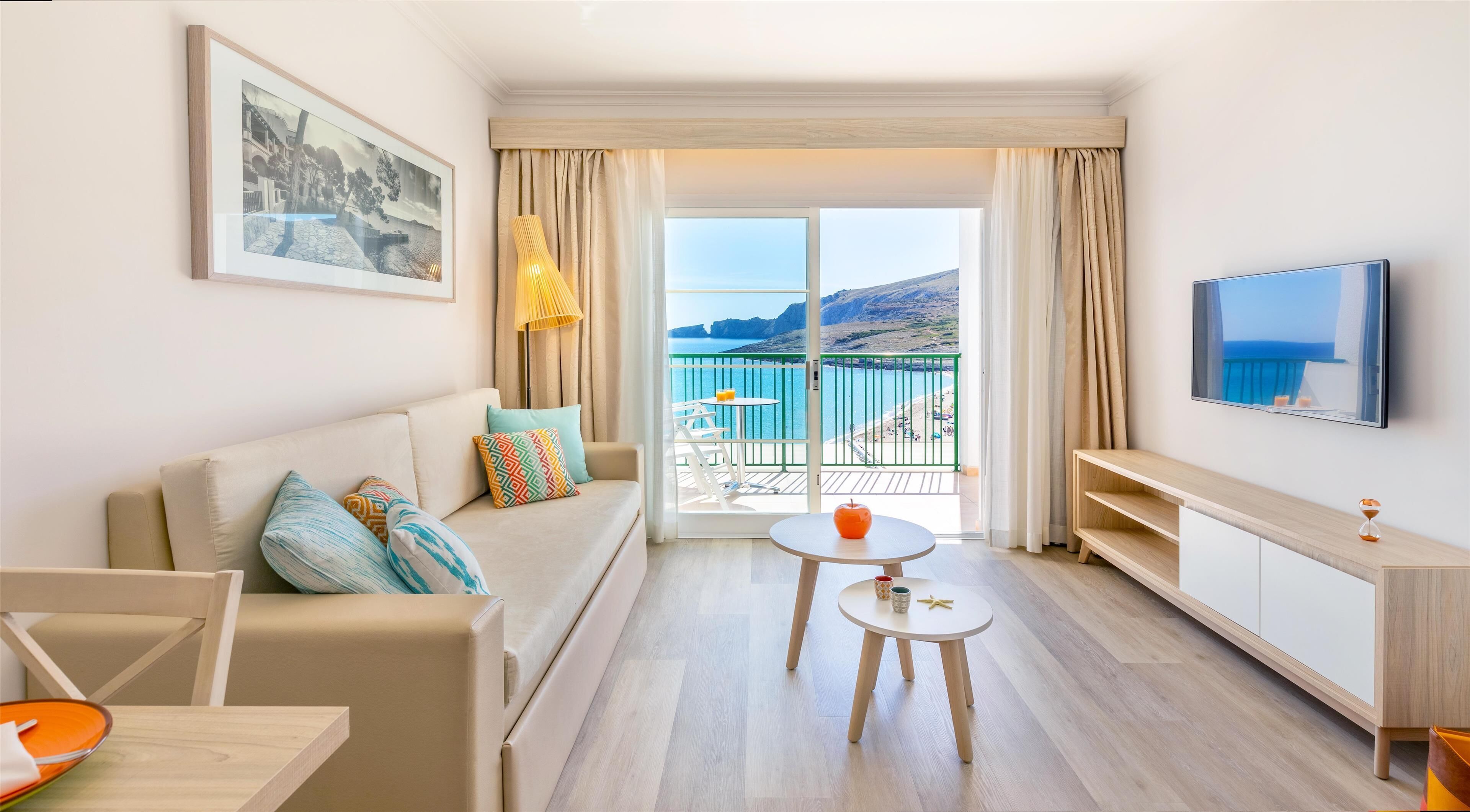 Pengeskab på værelset, mørklægningsgardiner, gratis Wi-Fi, sengetøj