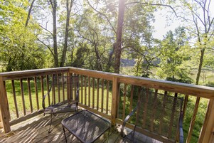 ๋ฐ์ฝ๋ ์ ๋ง