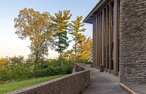 Exterior detail - General Butler State Resort Park (Carrollton)