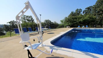 Alberca al aire libre por temporada