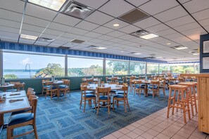 Daily cooked-to-order breakfast for a fee