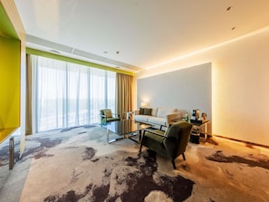 Suite, 1 Double Bed with Sofa bed | Minibar, desk, blackout drapes, soundproofing