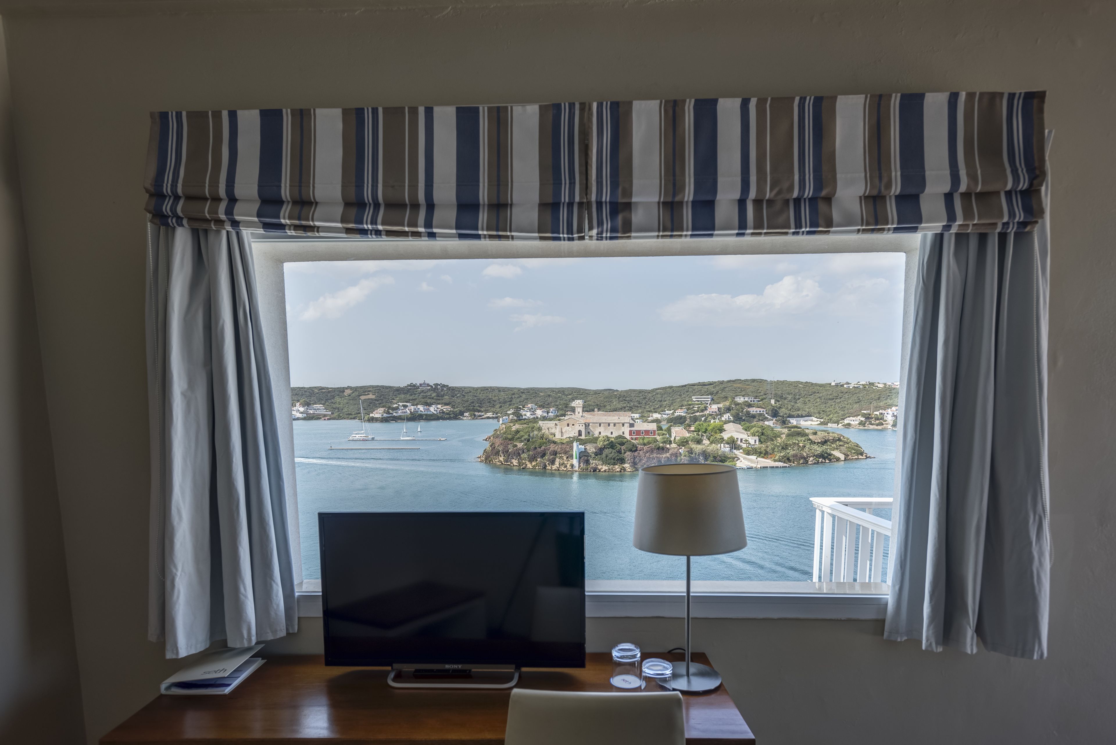 Photo - Seth Agamenon