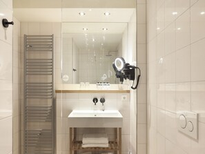 Shower, rainfall showerhead, hair dryer, towels