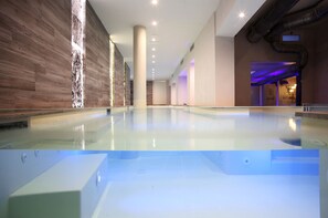 Behandlungsräume für Paare, Sauna, Whirlpool, Dampfbad