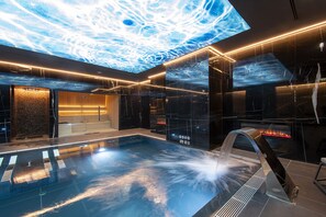 Couples treatment room(s), sauna, hot tub, steam room, body treatments - EPIC SANA Marques Hotel (Lisbon)