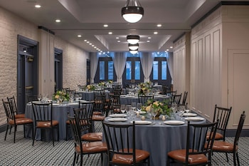 Reception area at The Eliza Jane, Autograph Collection