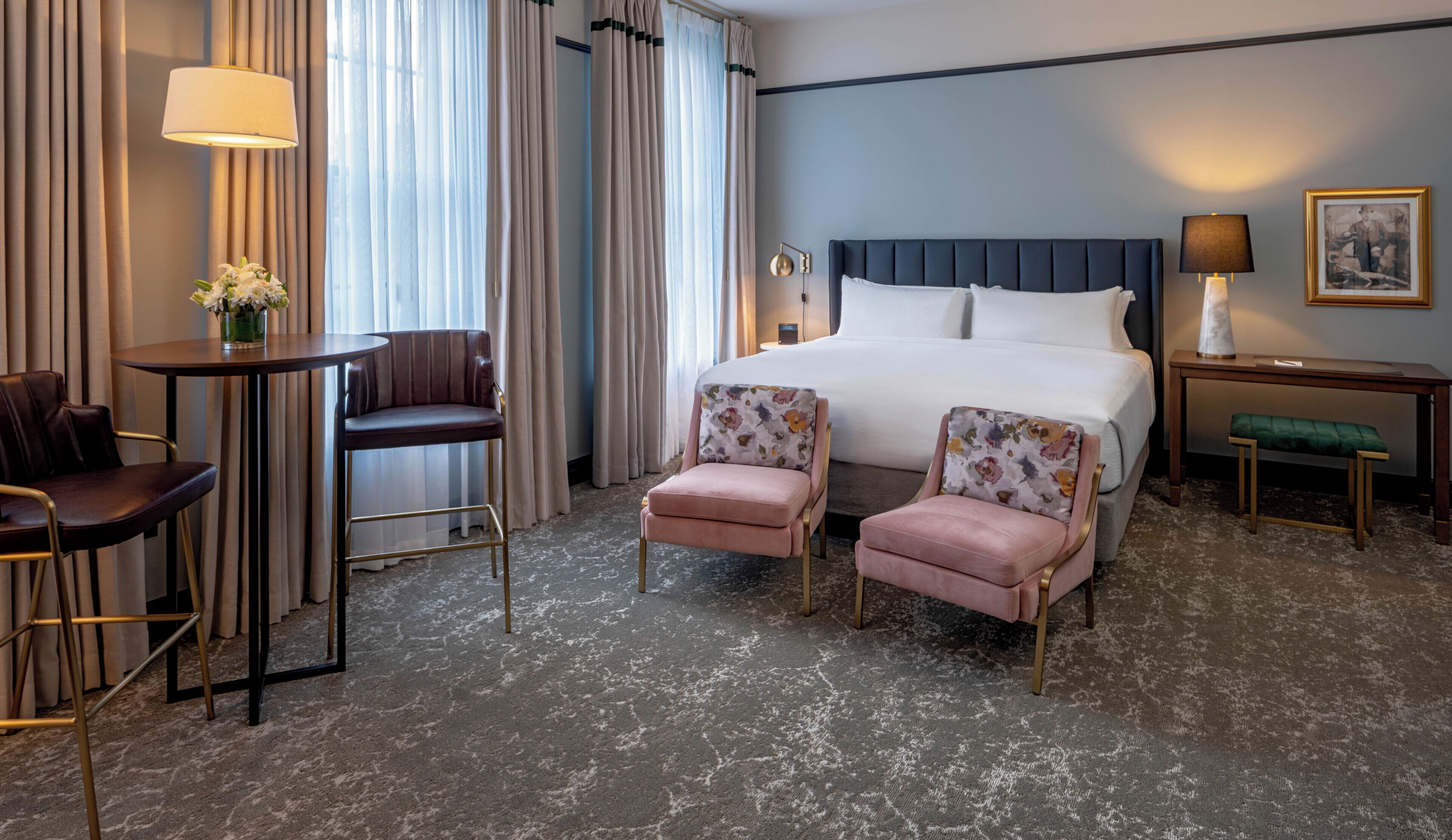 Deluxe Room, 1 King Bed | Egyptian cotton sheets, premium bedding, in-room safe, desk