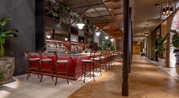 Cocktail bar at The Eliza Jane, in The Unbound Collection by Hyatt