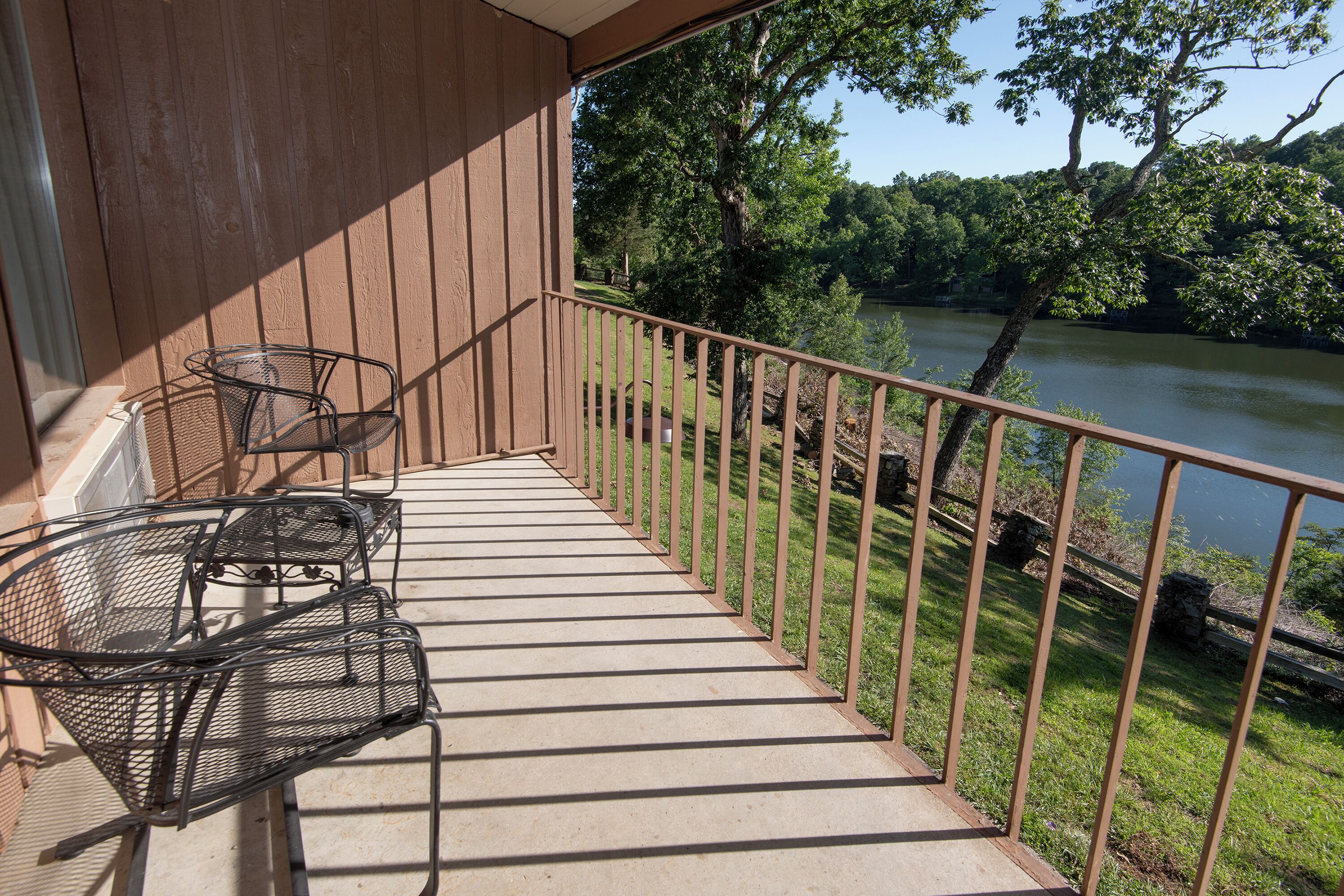 room (2 double beds) | terrace/patio