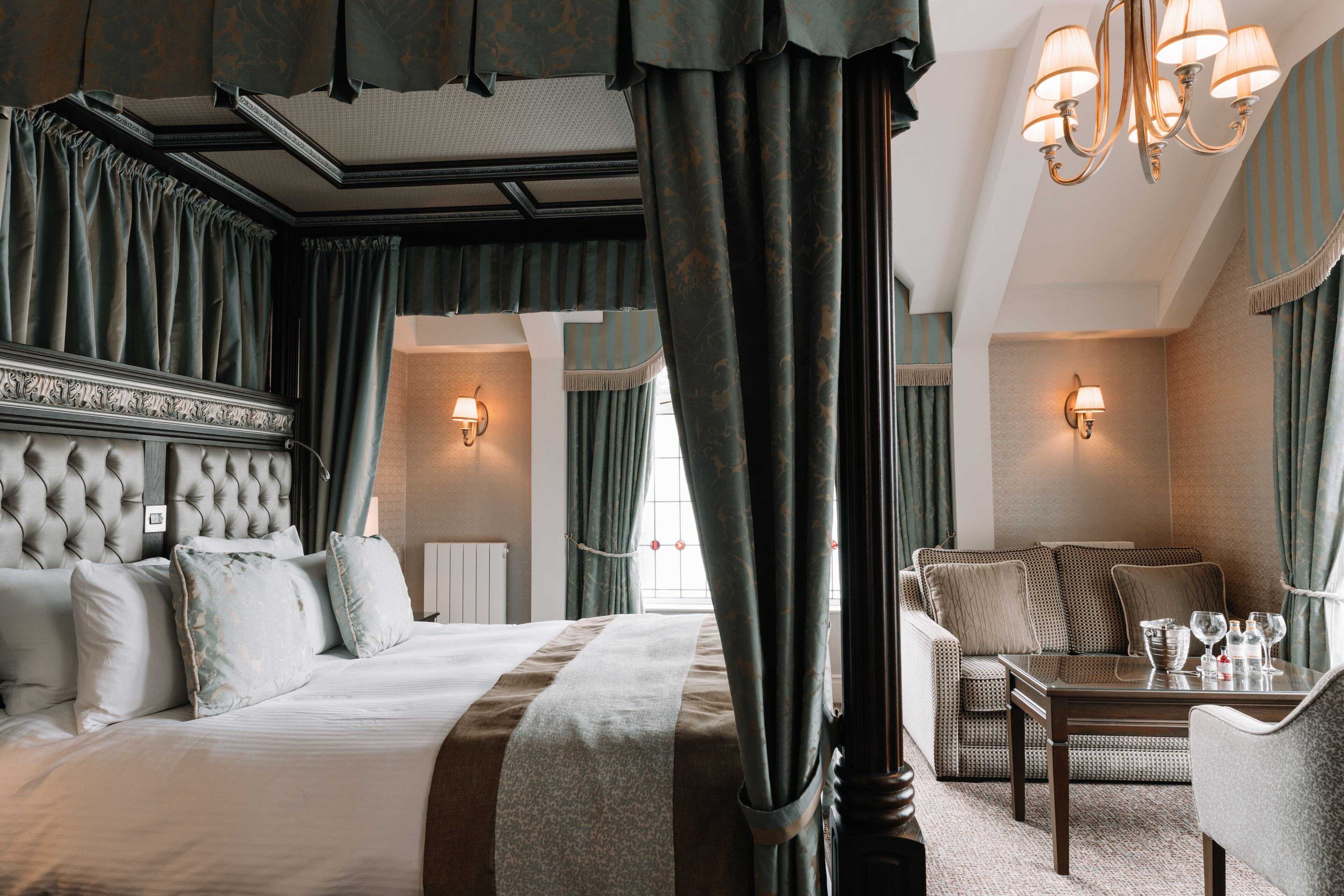 highway | hypo-allergenic bedding, minibar, individually decorated