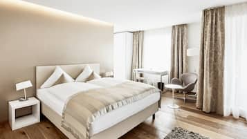 Design Double Room | Premium bedding, pillow-top beds, minibar, in-room safe