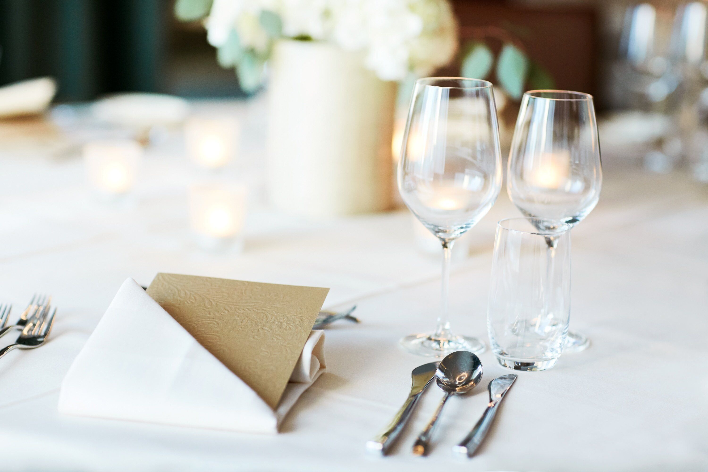 breakfast, lunch, dinner served; french cuisine, al fresco dining