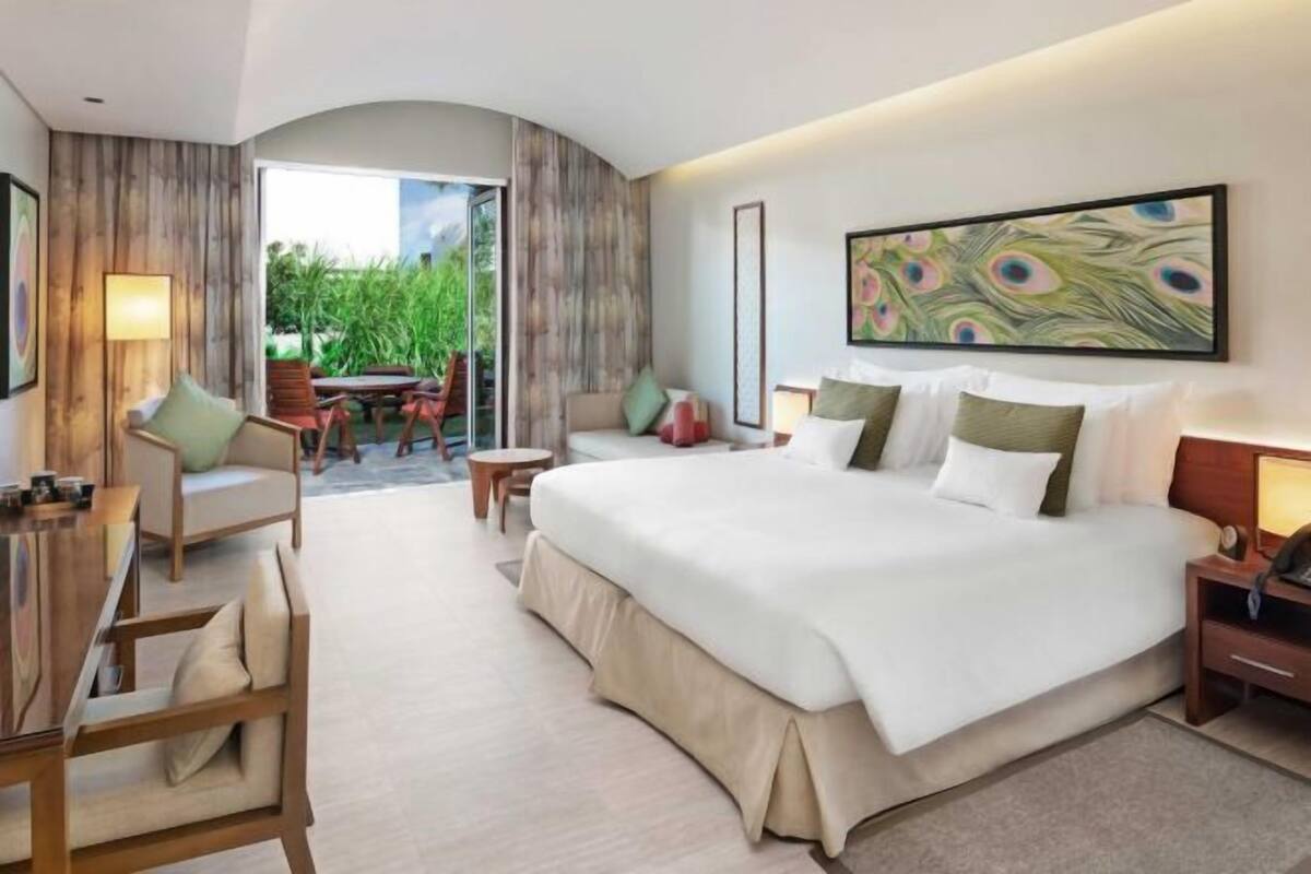 Premium bedding, down comforters, memory foam beds, minibar