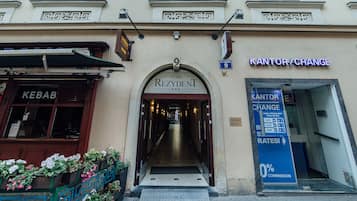 Mặt tiền nơi lưu trú