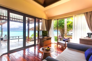 Grand Royal Suite Beachfront | Vista a la playa o el mar