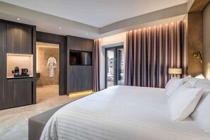Minibar, in-room safe, desk, blackout drapes - Barceló Fortina Malta (Sliema)